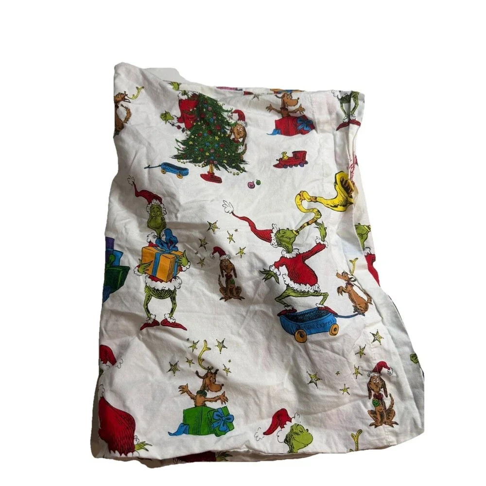 Pottery Barn Kids Dr. Seuss the Grinch Max Organic Pillow Cover